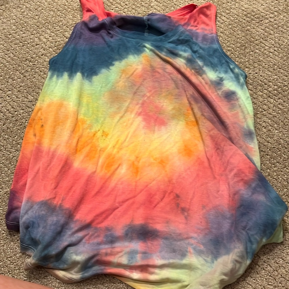 tie dye tanktop